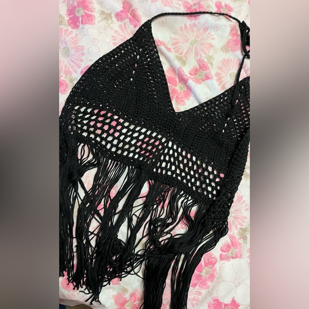 Shein curve 1x Black Crochet fringe crop top